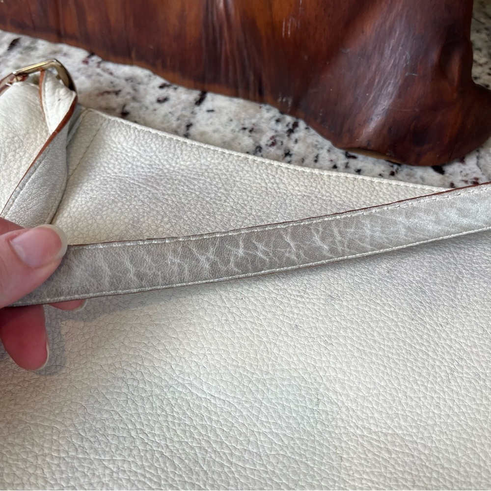 Distressed Kate Spade Leather Hobo - Picture 12 of 16